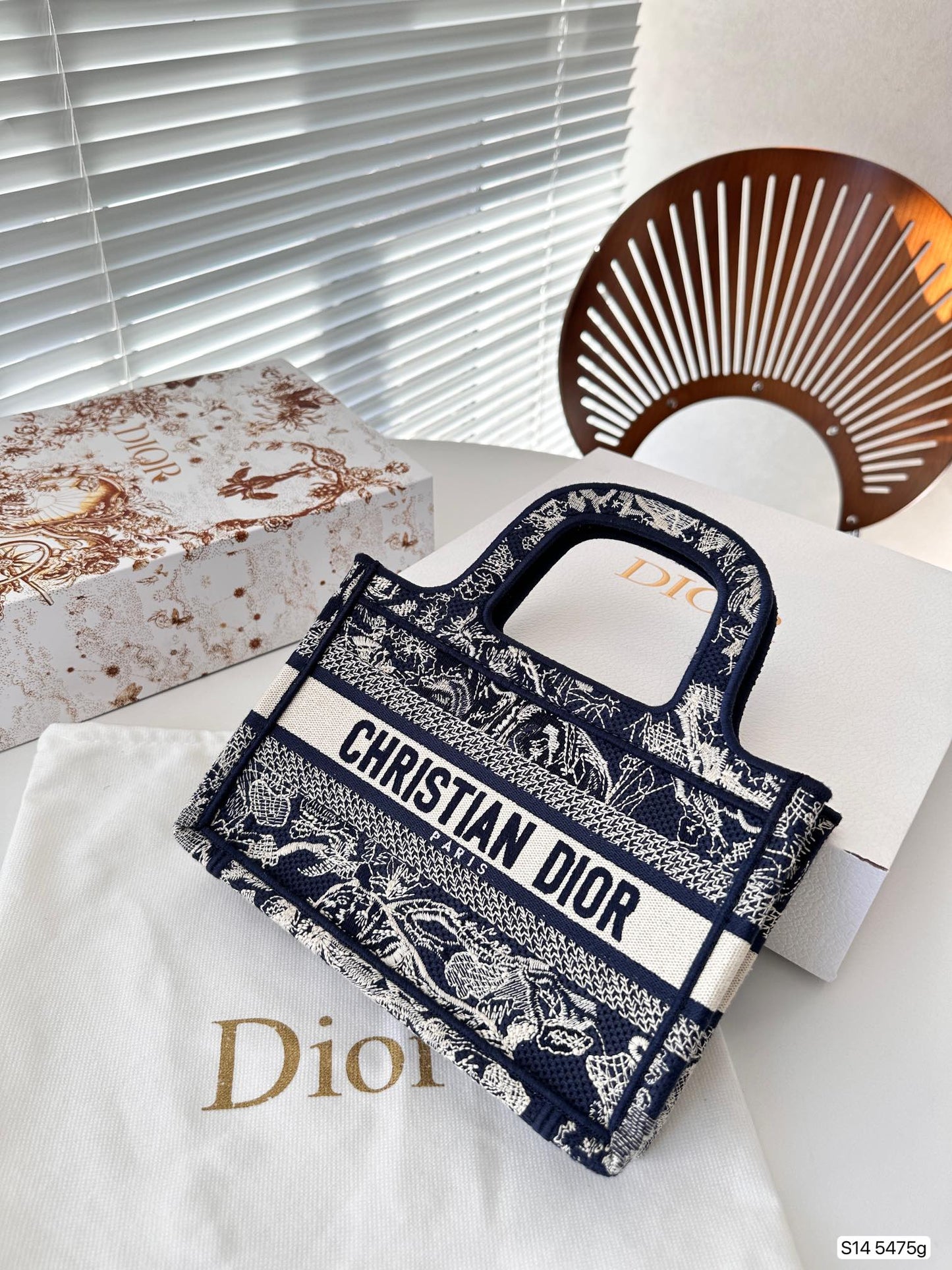 DIOR-466
