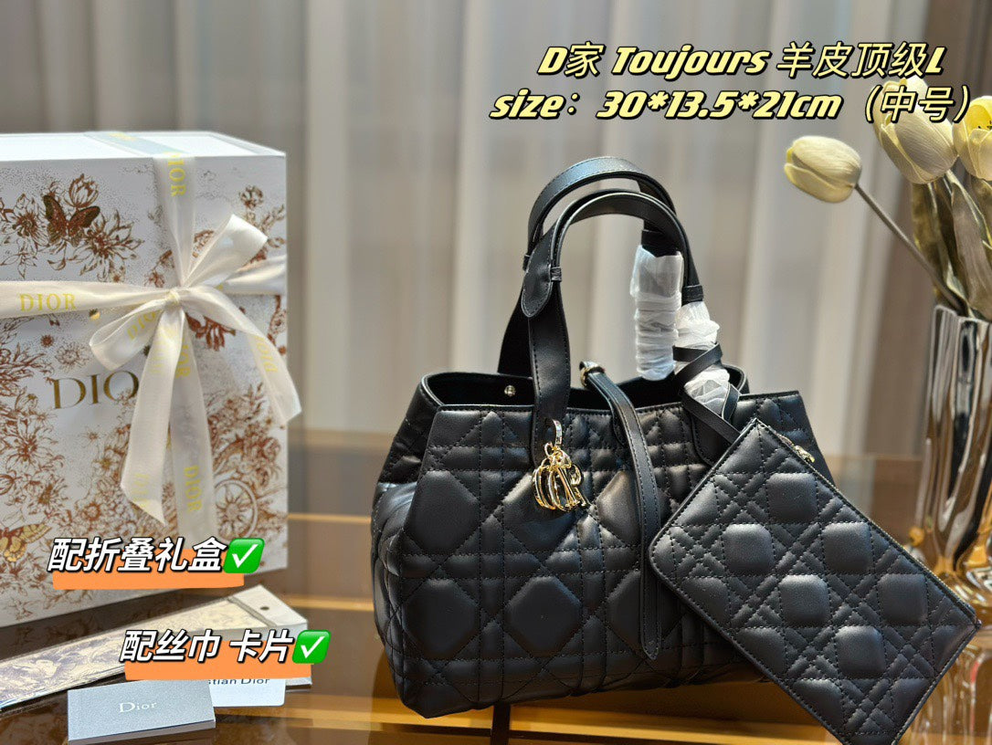 DIOR-638