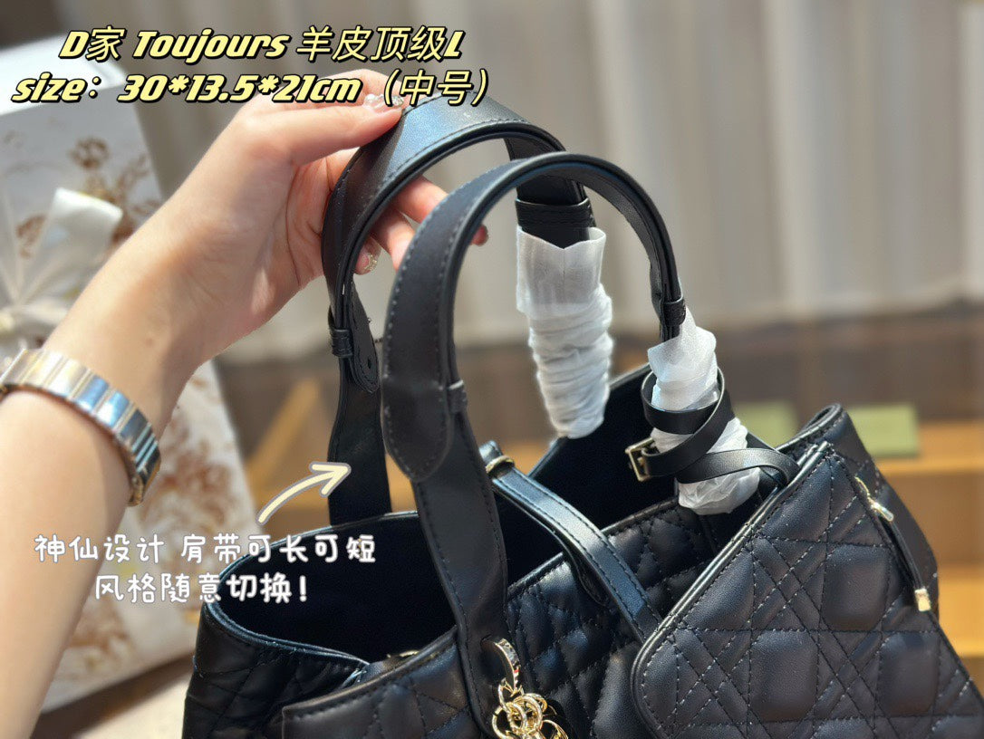 DIOR-638