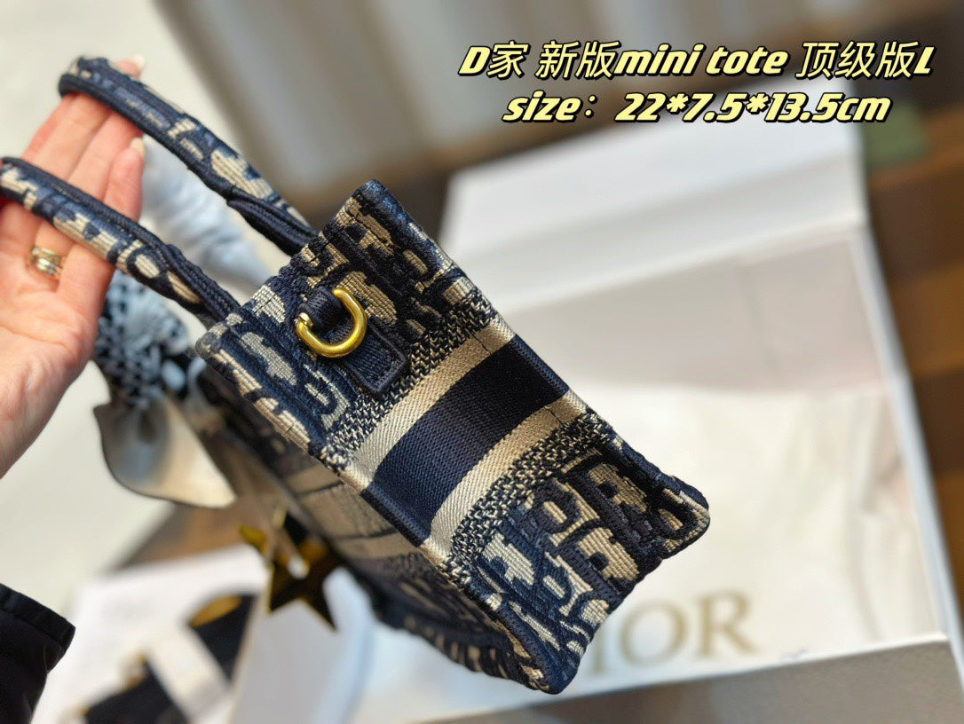 DIOR-624