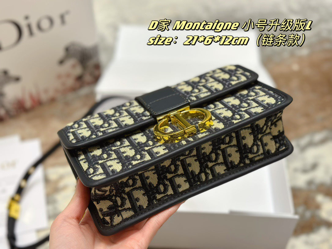 DIOR-563