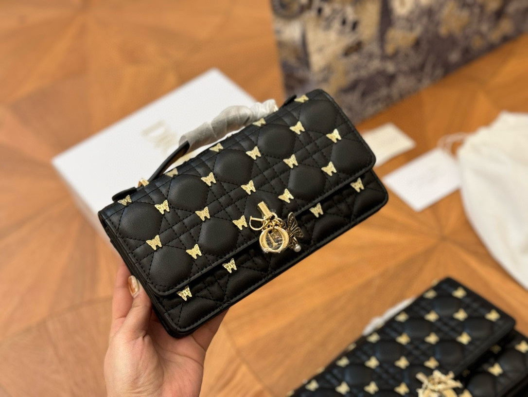 DIOR-682