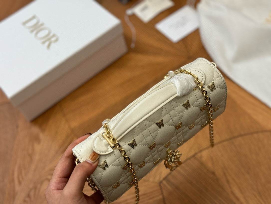 DIOR-683