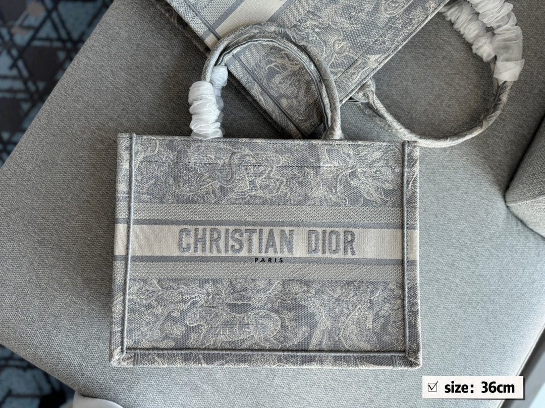 DIOR-653
