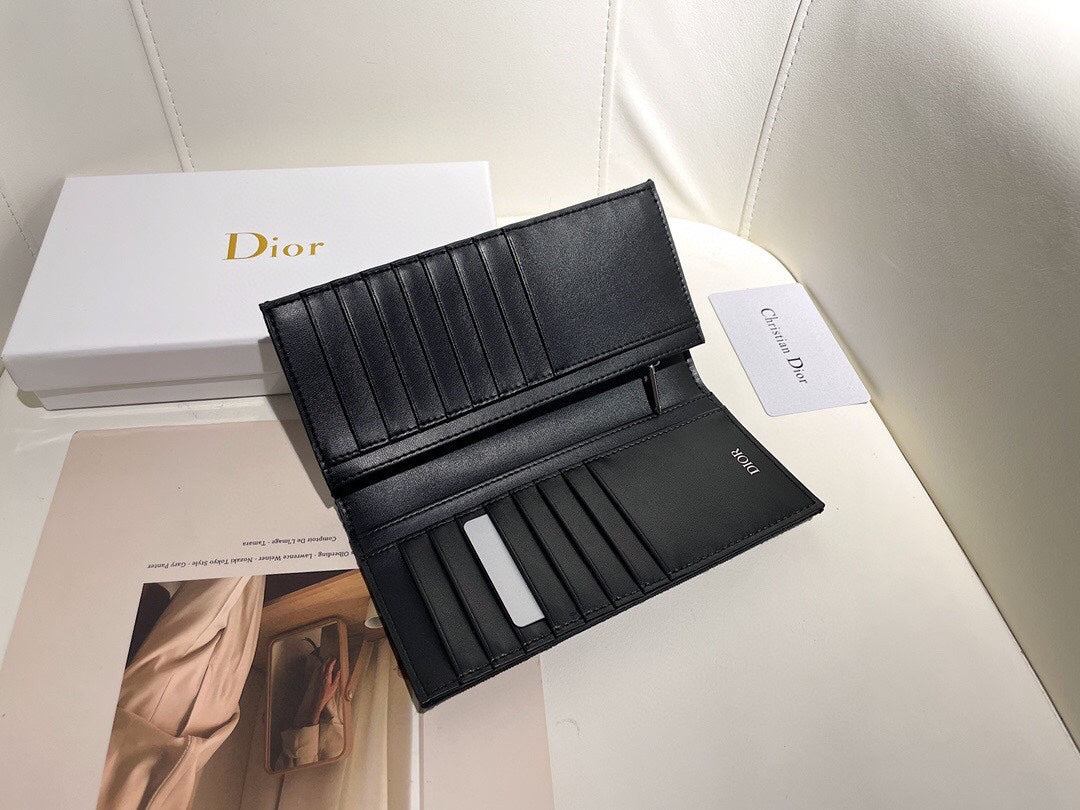 DIOR-439