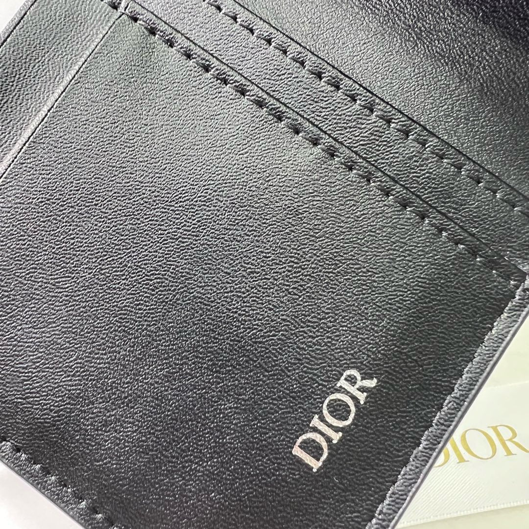 DIOR-441