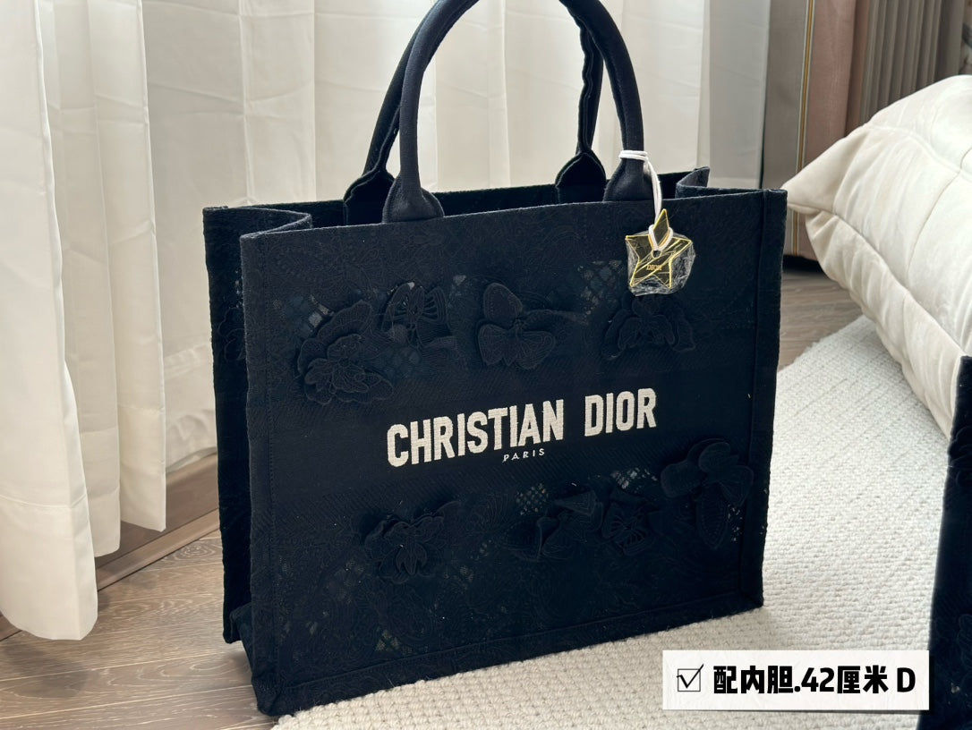 DIOR-668