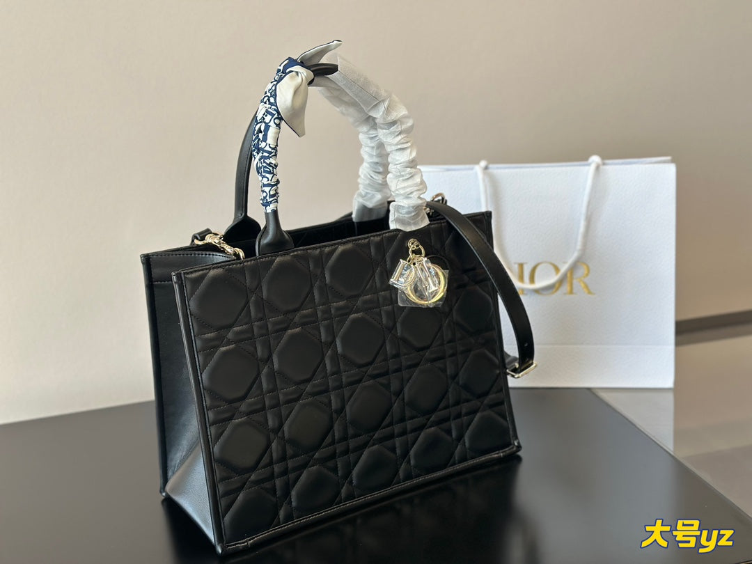 DIOR-612