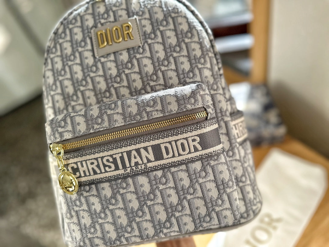 DIOR-479