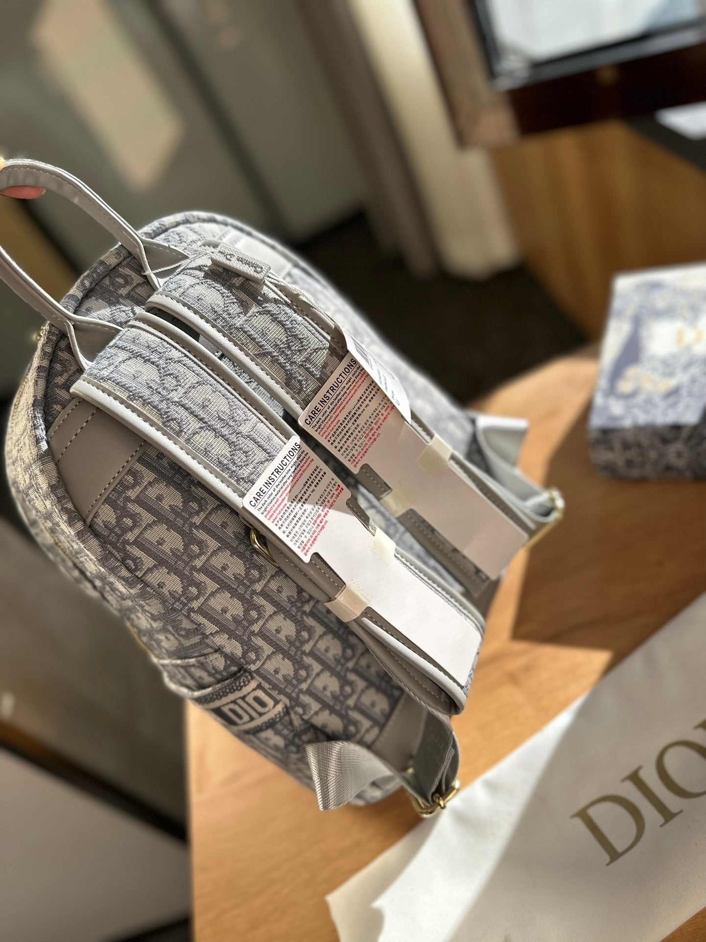 DIOR-479