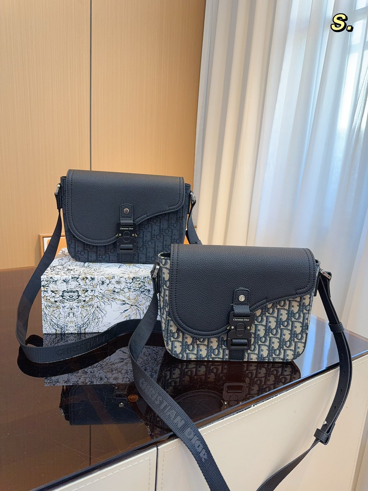 DIOR-555