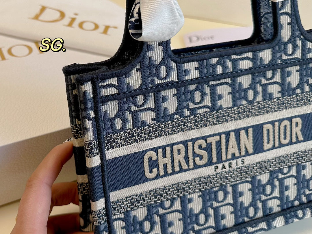 DIOR-470
