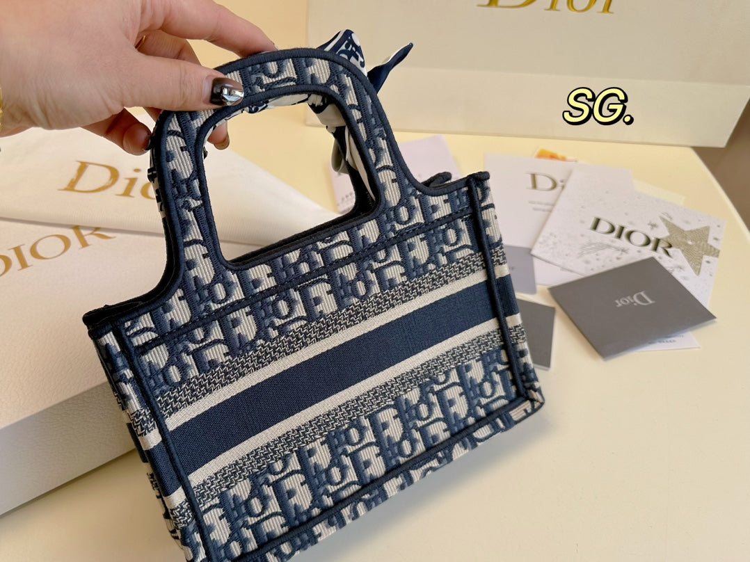 DIOR-470