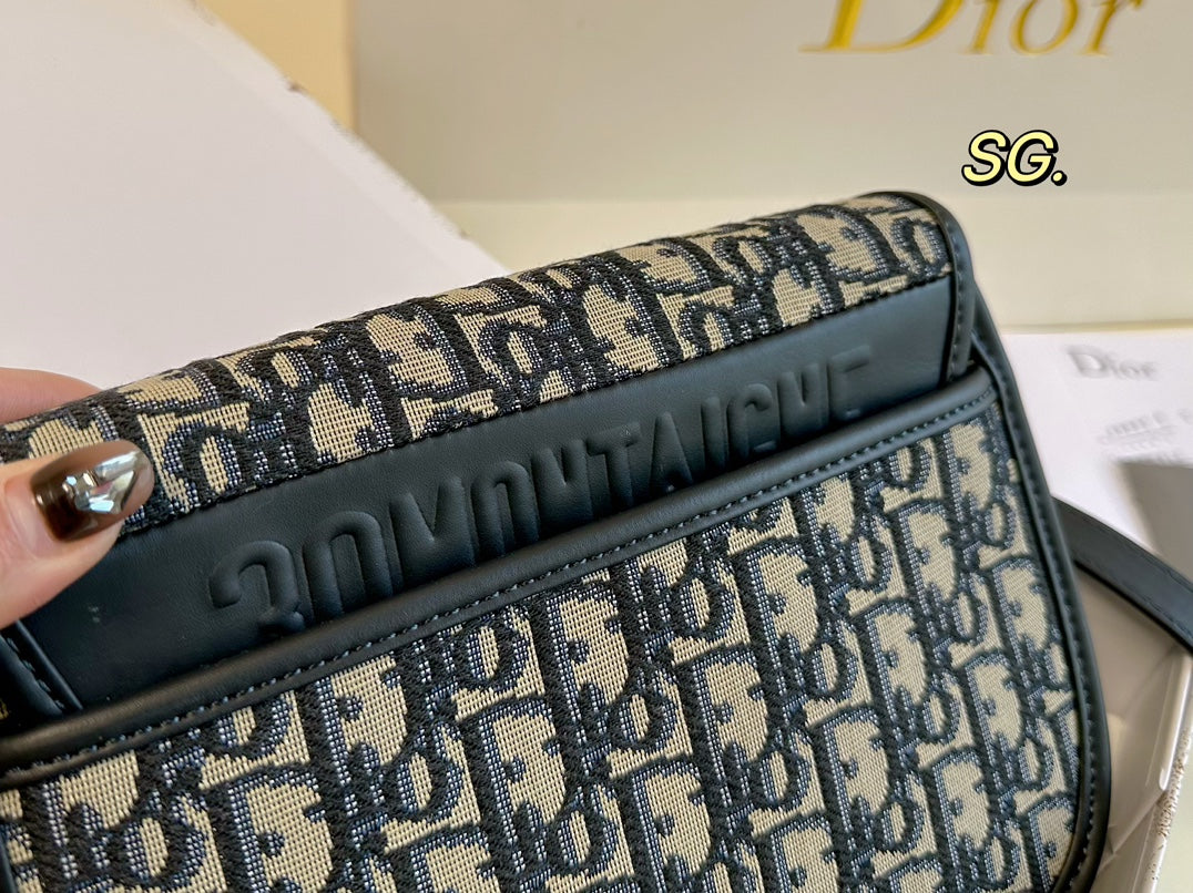 DIOR-517