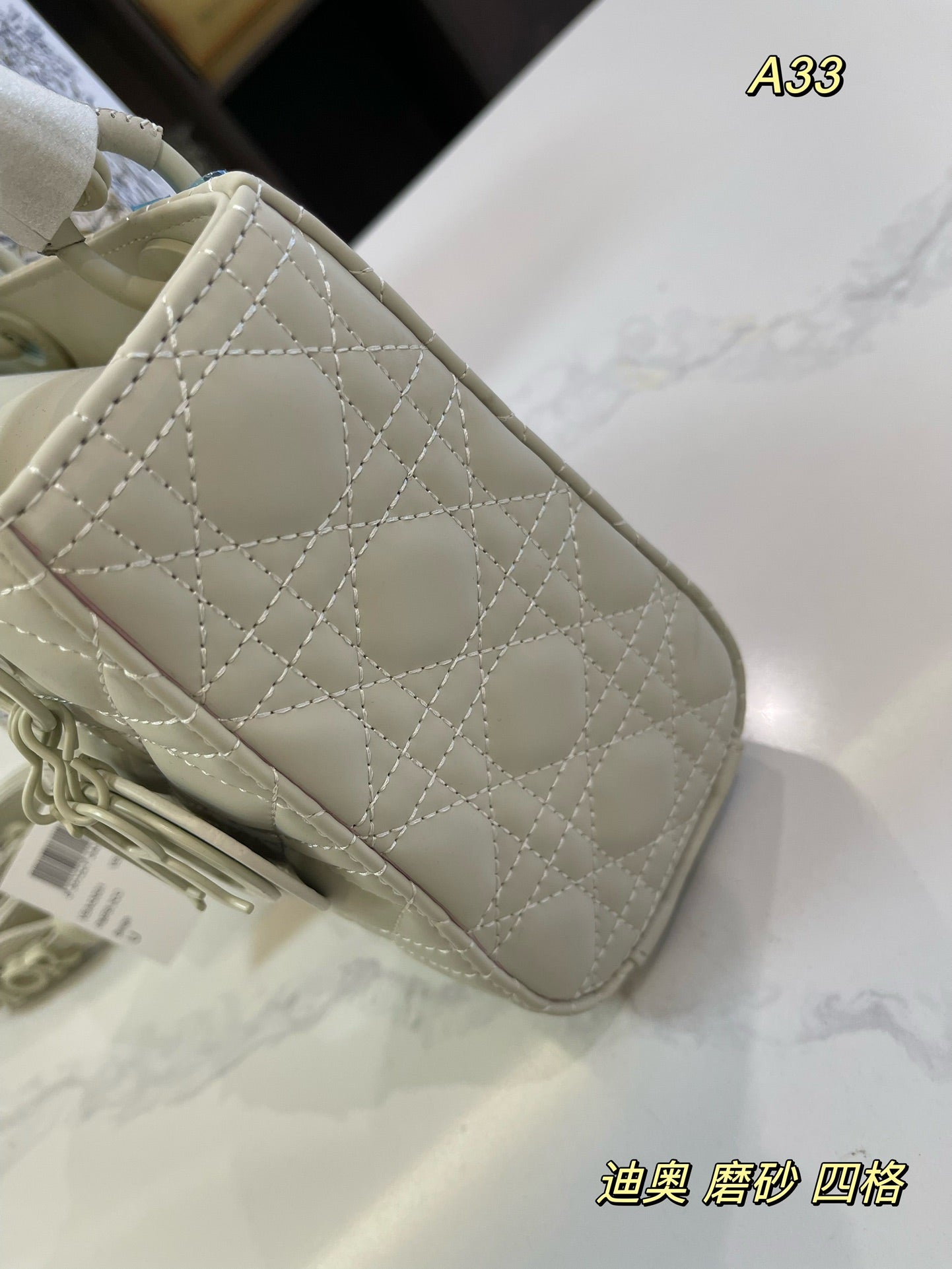 DIOR-537