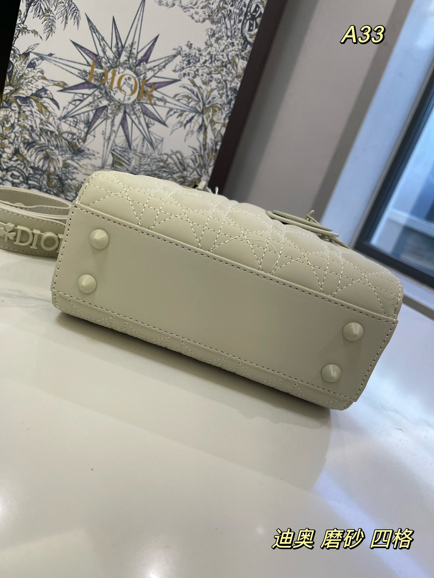 DIOR-537
