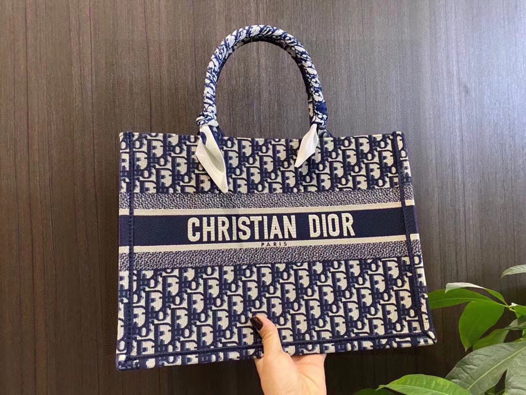 DIOR-619