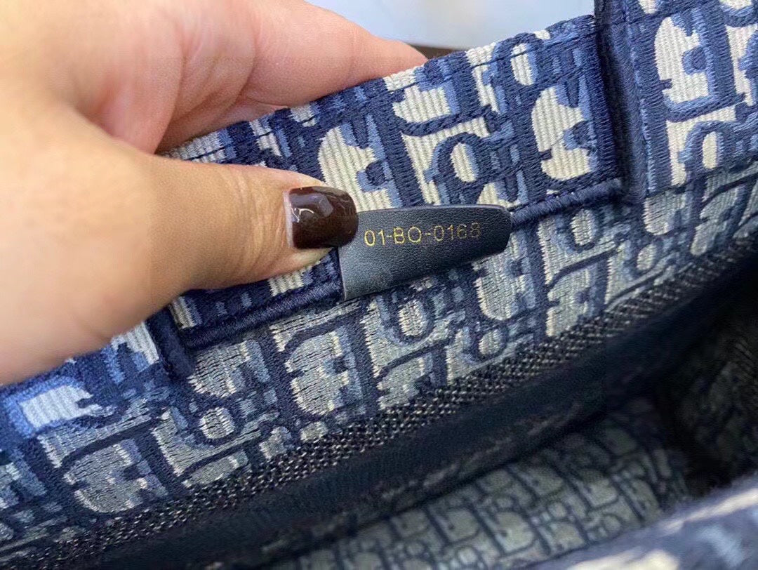 DIOR-619