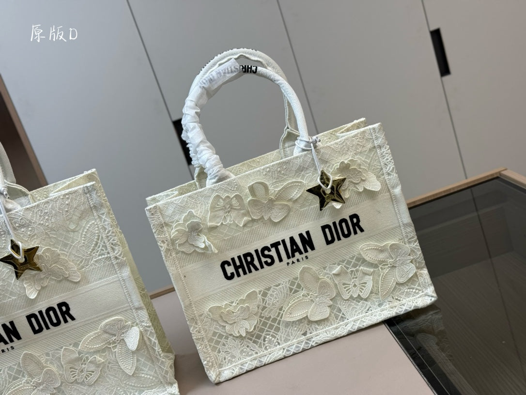 DIOR-677