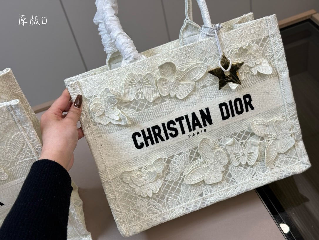 DIOR-677