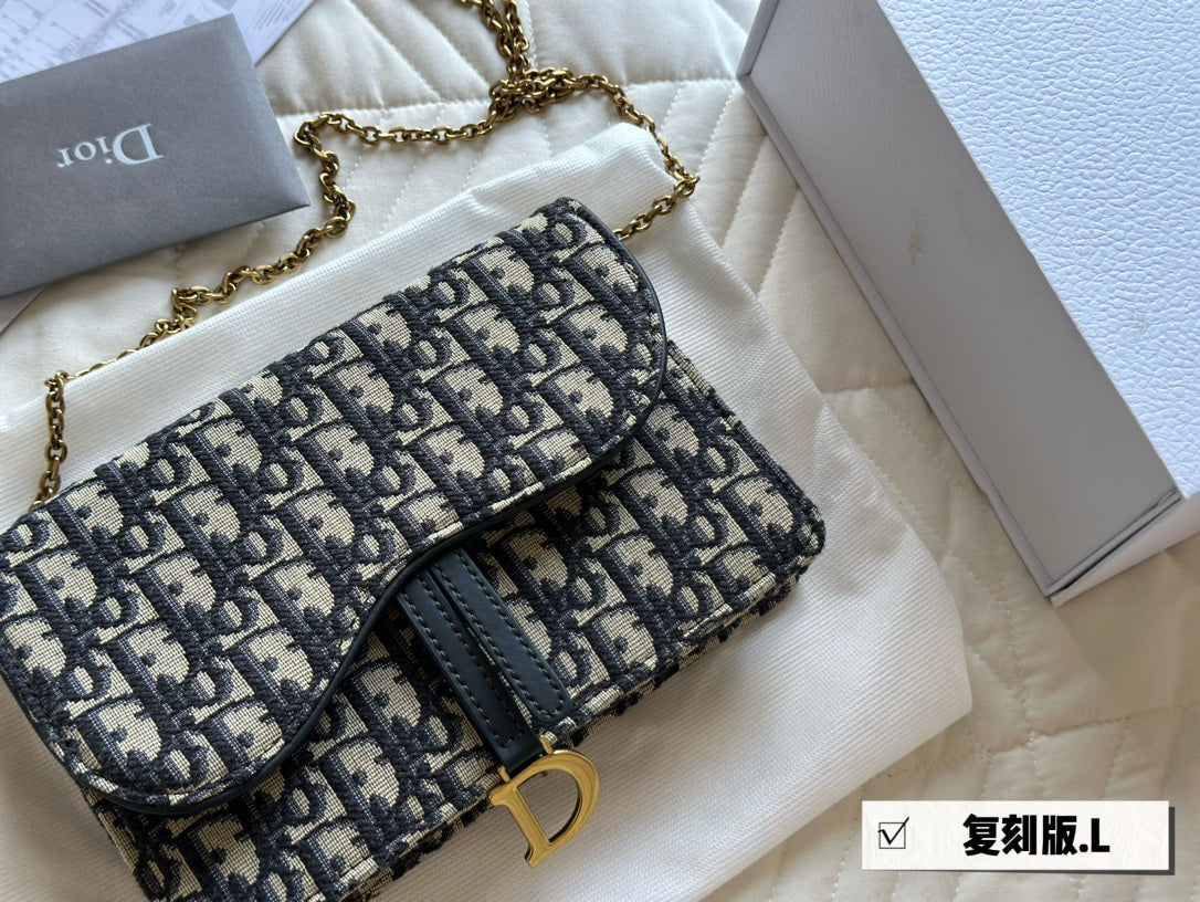 DIOR-500