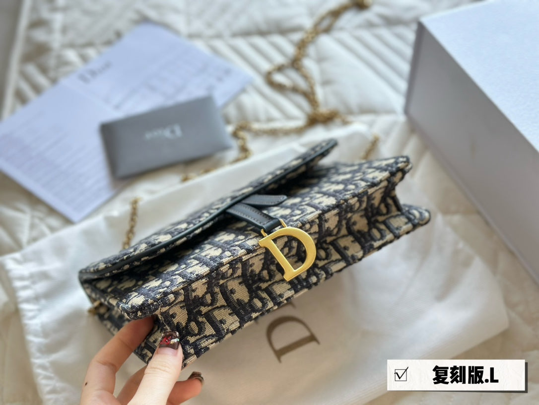DIOR-500