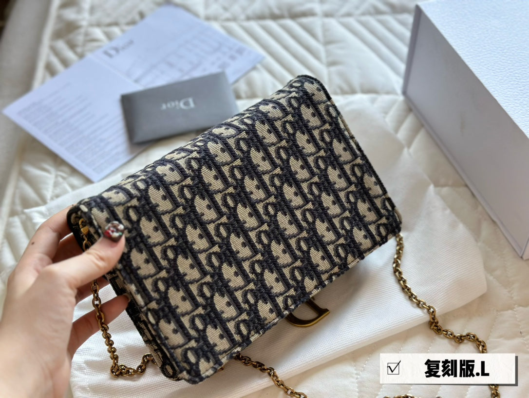 DIOR-500