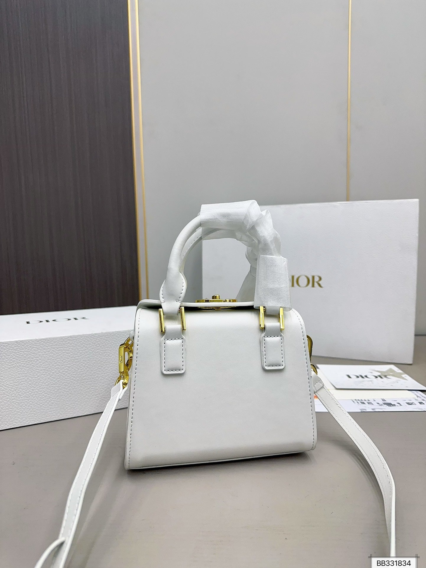 DIOR-523