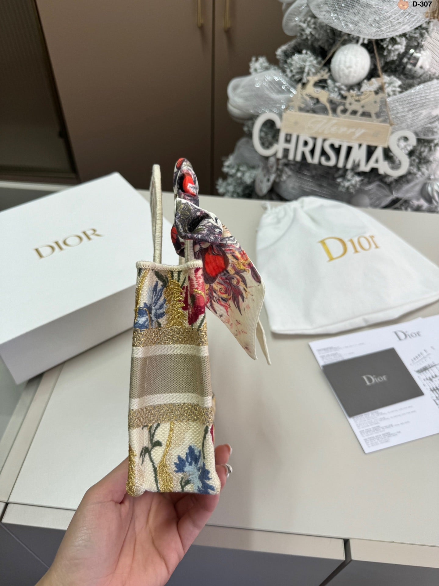 DIOR-464