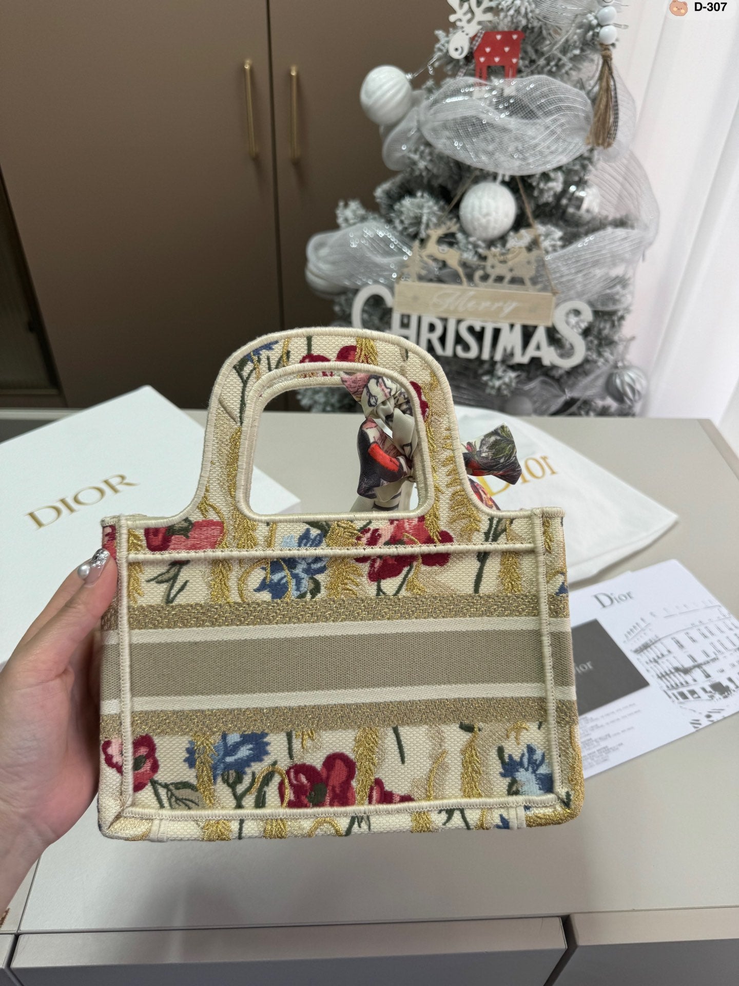 DIOR-464