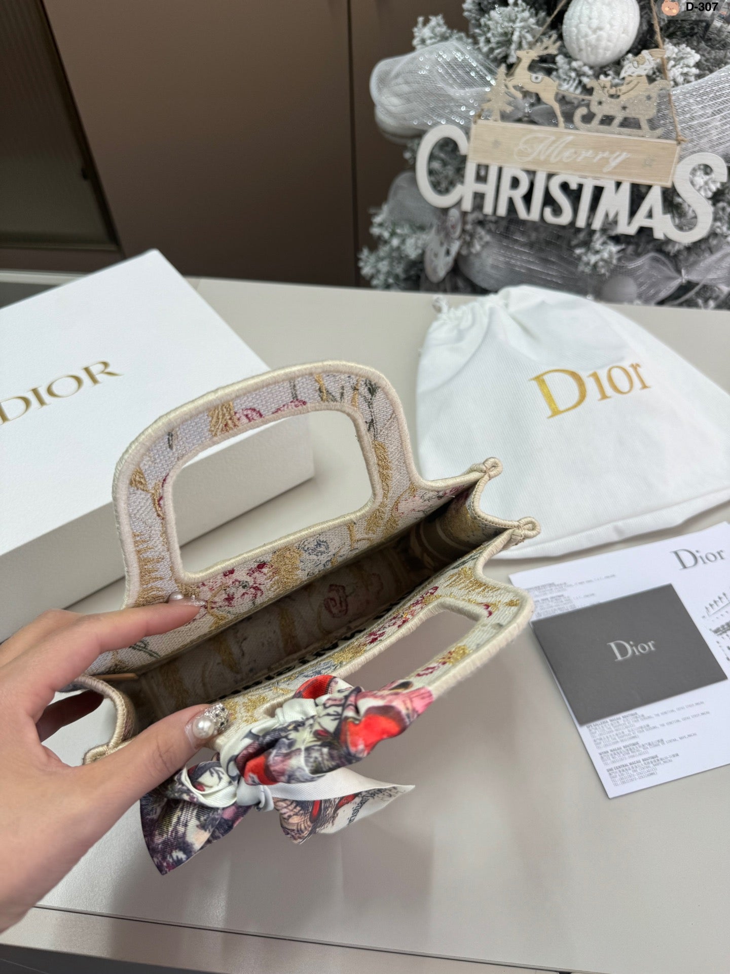 DIOR-464