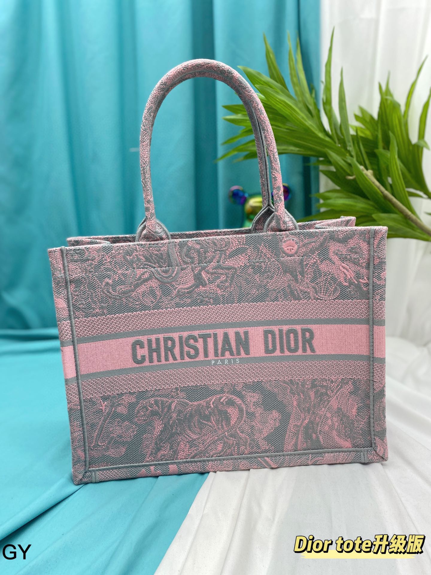 DIOR-675