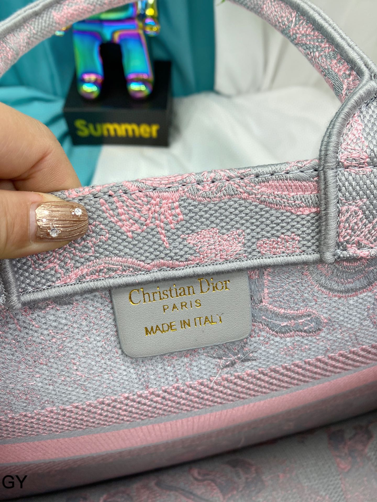 DIOR-675