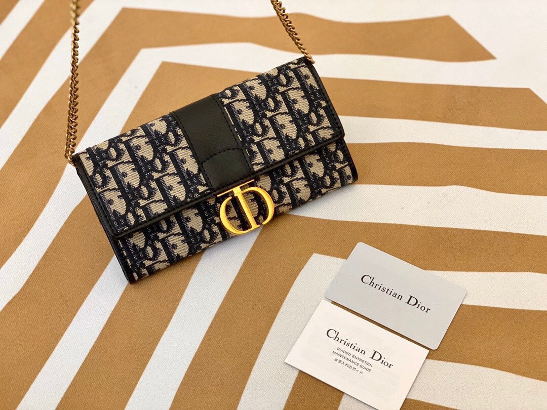 DIOR-453
