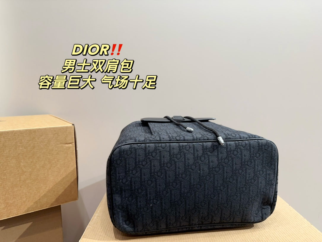 DIOR-569