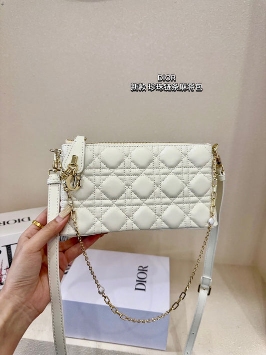 DIOR-513