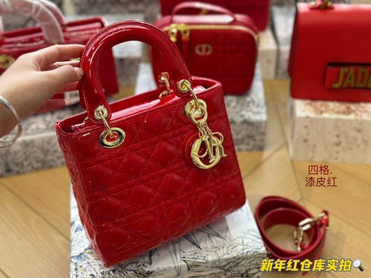 DIOR-524