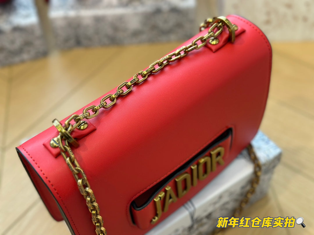 DIOR-521