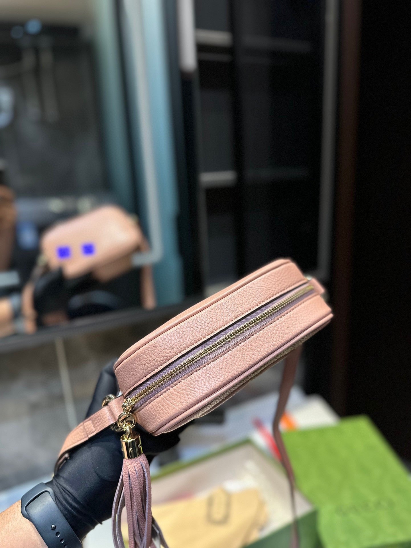 GUCCI-838