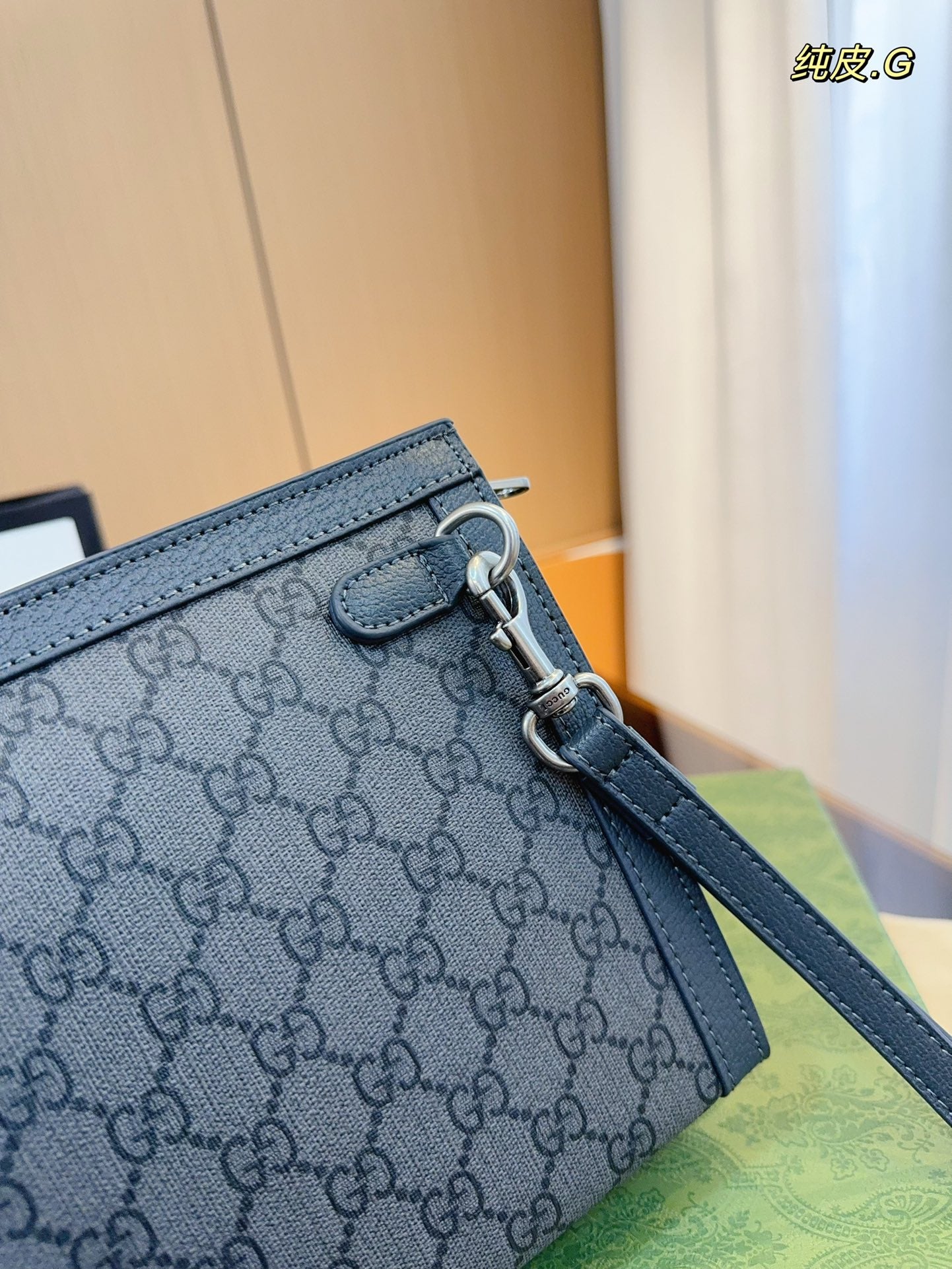 GUCCI-1024