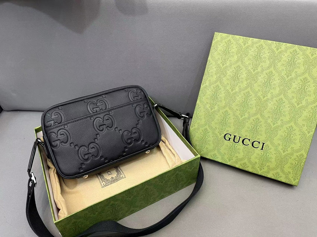GUCCI-1104