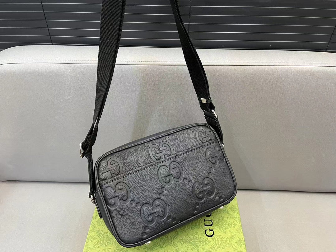 GUCCI-1104