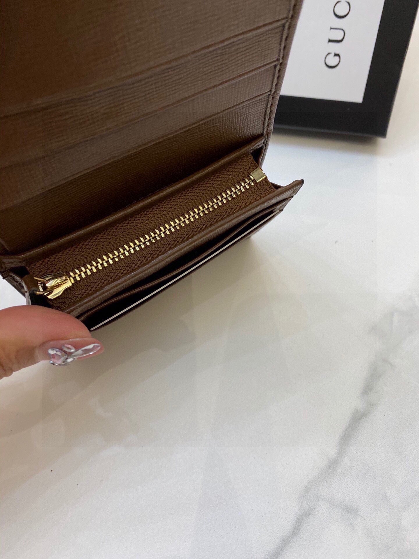 GUCCI-793