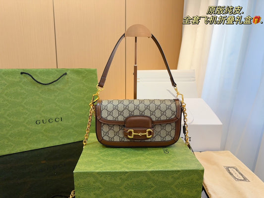 GUCCI-1054