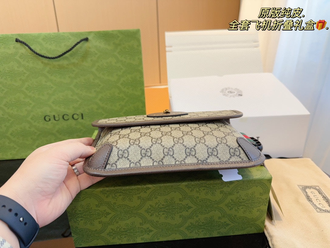 GUCCI-889