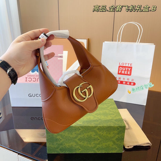 GUCCI-1004