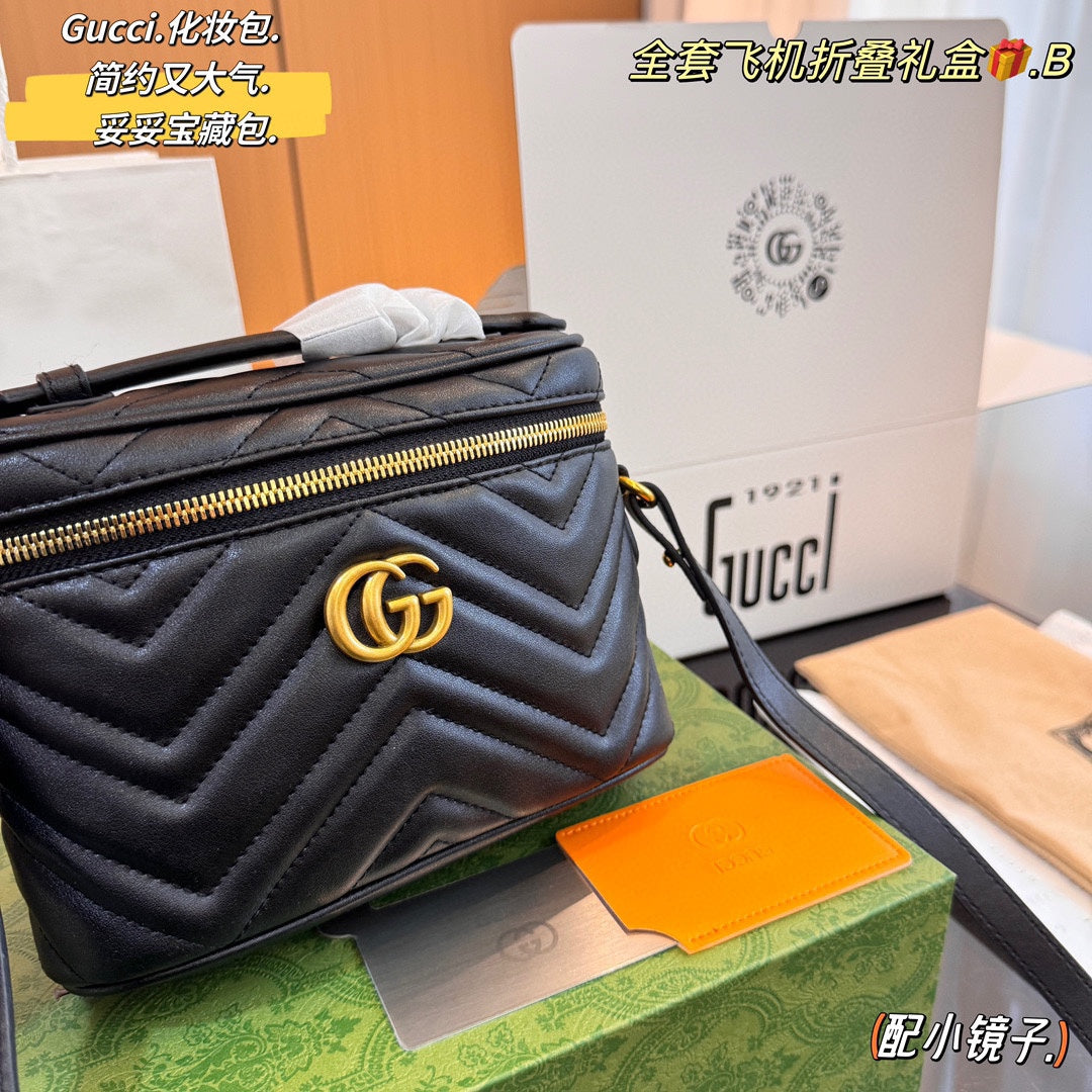 GUCCI-990