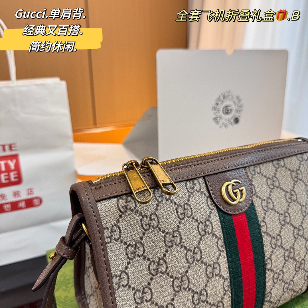 GUCCI-1034