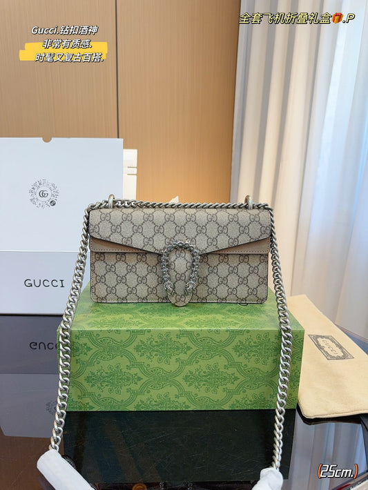 GUCCI-967