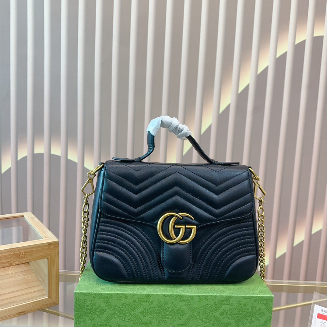 GUCCI-833